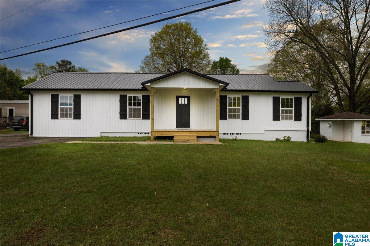 4515 County Road 13 Locust Fork, AL 35097 - Photo 1 of 25