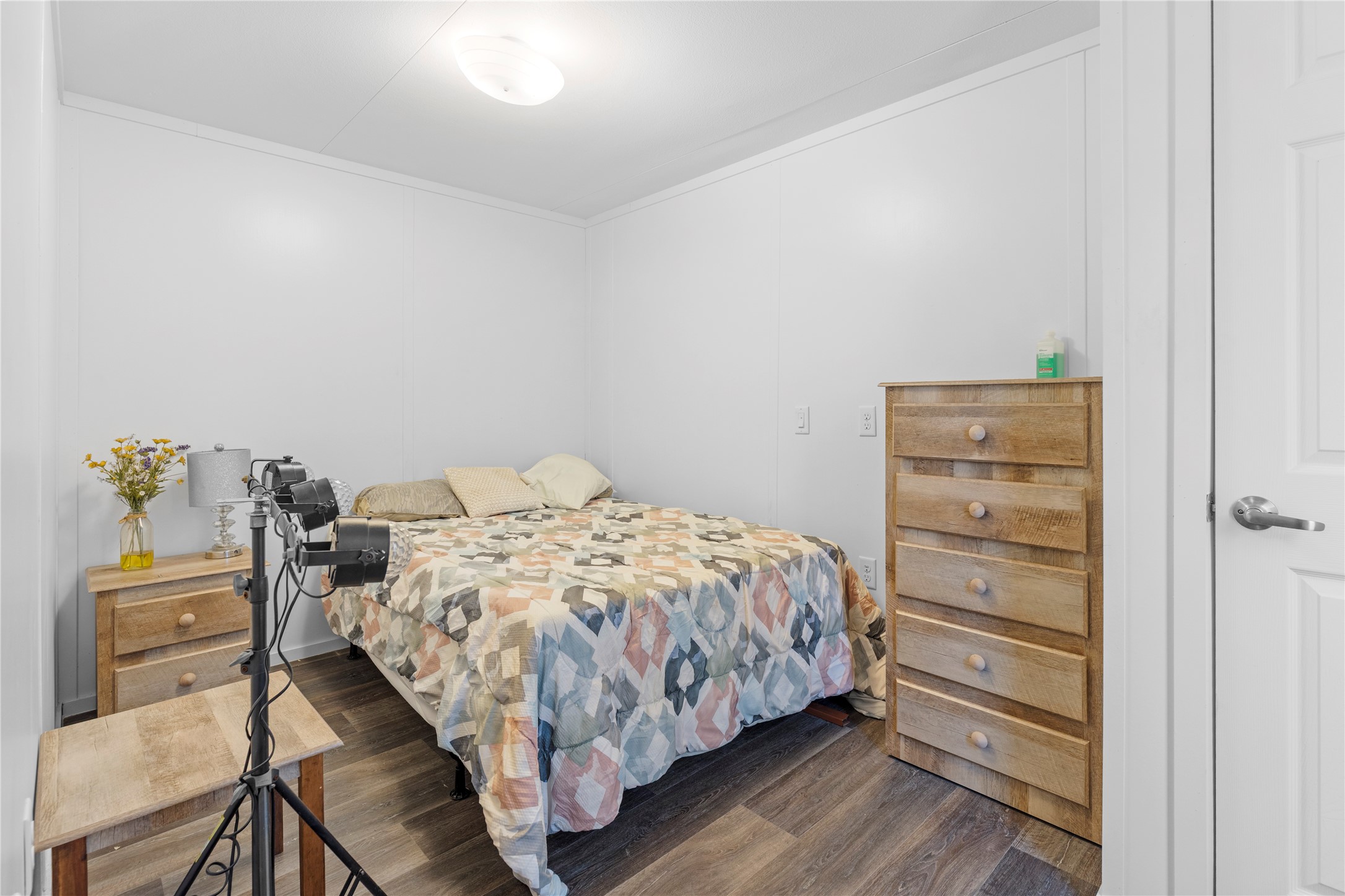 11281 Highway 150 Shepherd, TX 77371 - Photo 35 of 39 a bedroom with a bed and a closet
