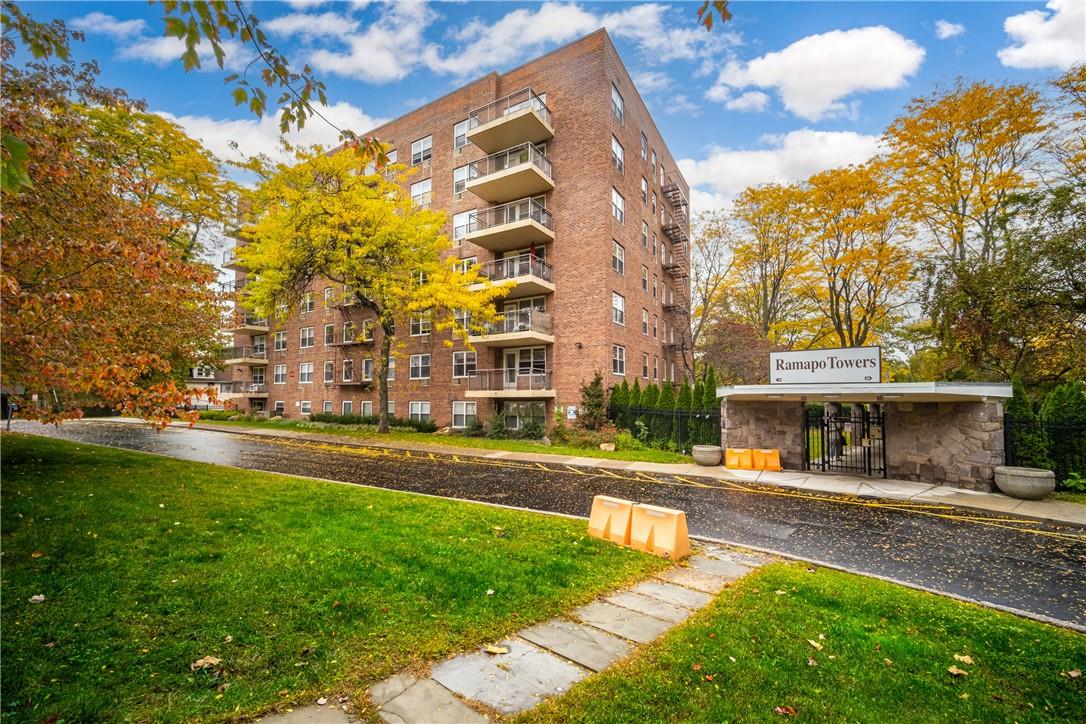 40 South Cole Avenue, Unit 4L Spring Valley, NY 10977 - Photo 1 of 1