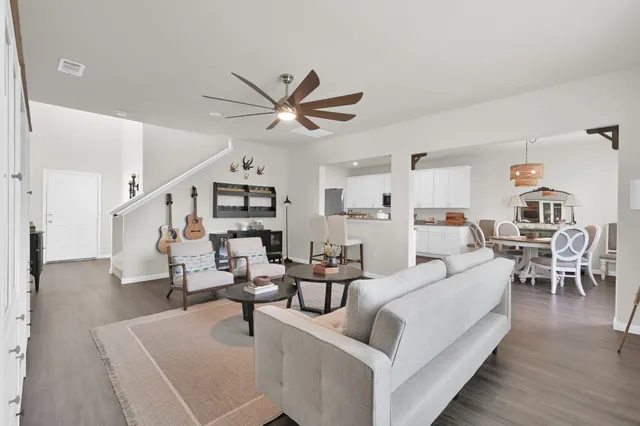 $299,995 | 11739 Armadale Drive, Tomball, TX 77375