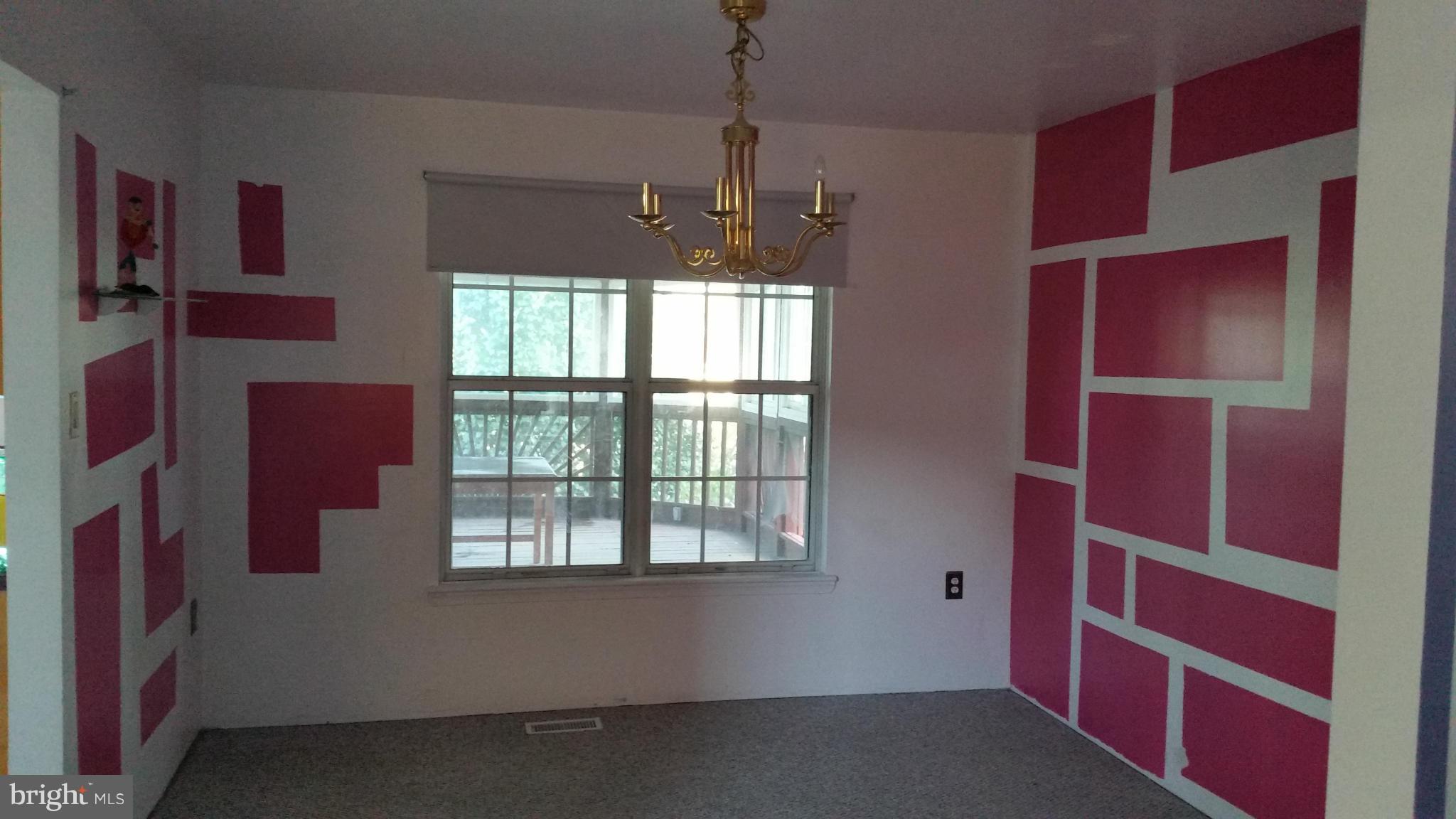 4320 Mispillion Road Baltimore, MD 21236 - Photo 4 of 24 Dining Room