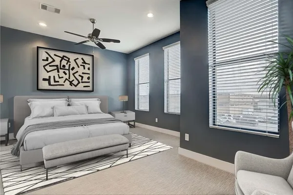 $2,900 | 2114 Sabine Street, Houston, TX 77007