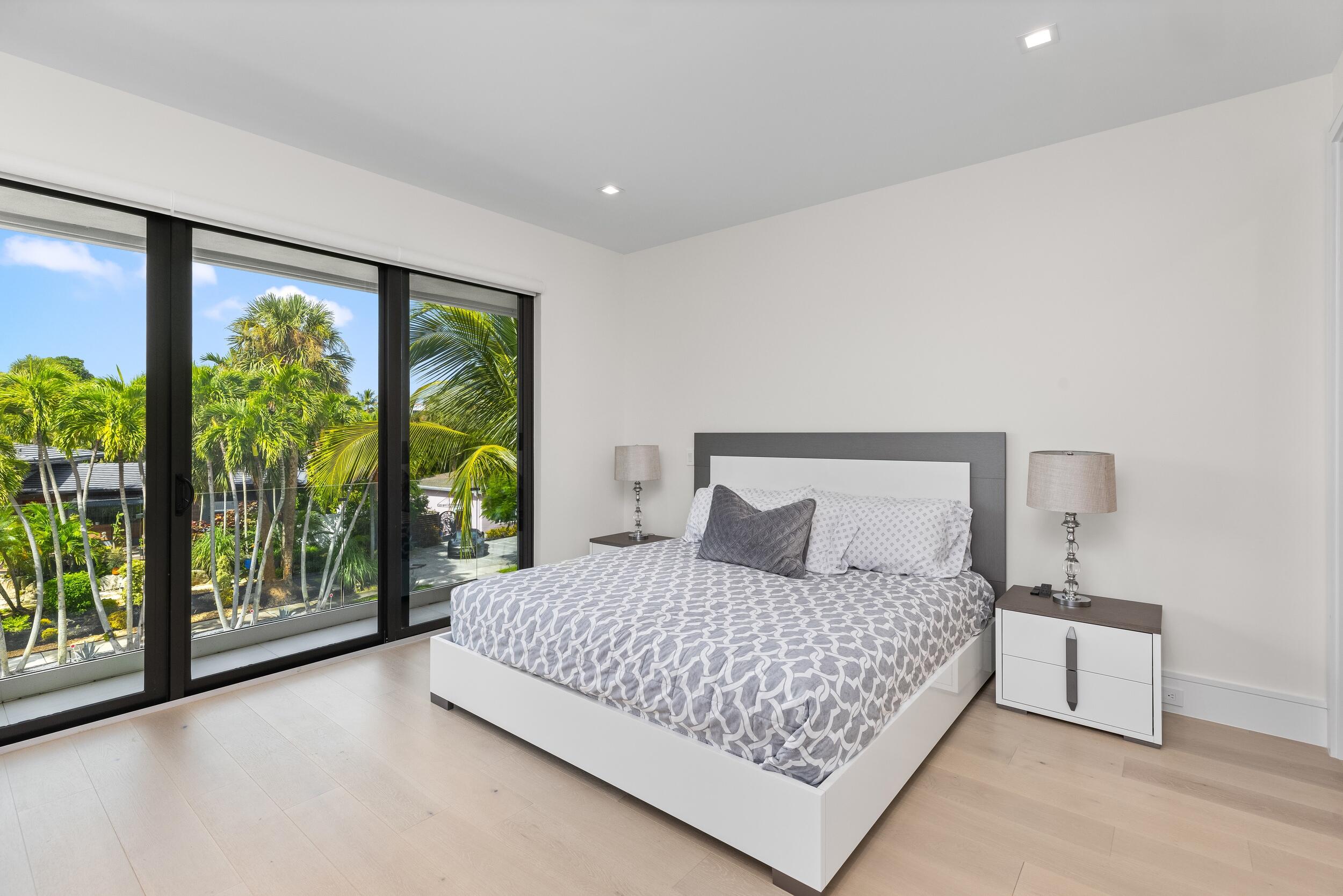 753 Park Drive West Boca Raton, FL 33432 - Photo 45 of 50 Guest Bed