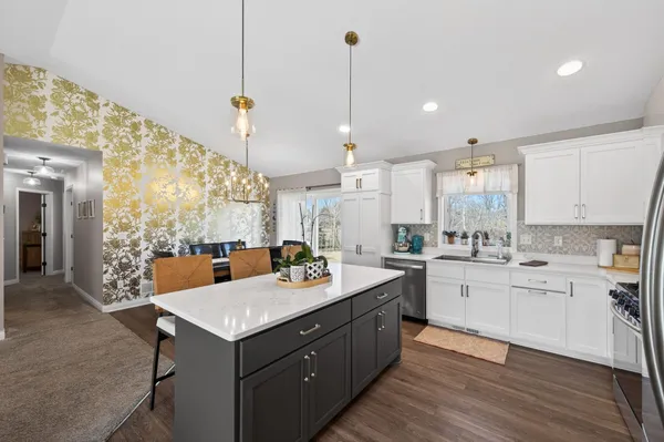 $574,900 | 4349 218th Avenue Northwest, Oak Grove, MN 55303