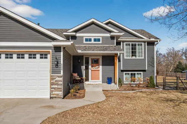 $574,900 | 4349 218th Avenue Northwest, Oak Grove, MN 55303