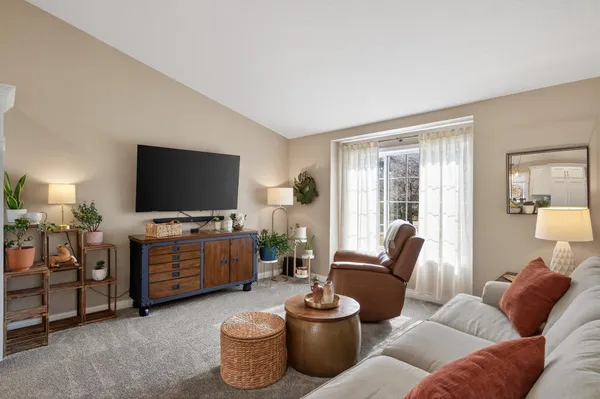 $574,900 | 4349 218th Avenue Northwest, Oak Grove, MN 55303