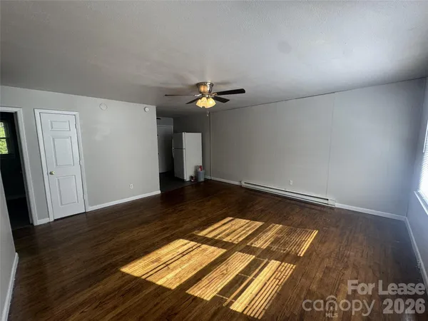 $1,050 | 333 Laurel Street, Hudson, NC 28638