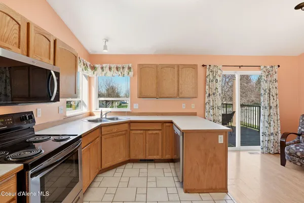 $446,000 | 2165 North Methow Court, Post Falls, ID 83854