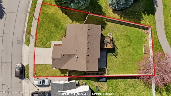 $446,000 | 2165 North Methow Court, Post Falls, ID 83854