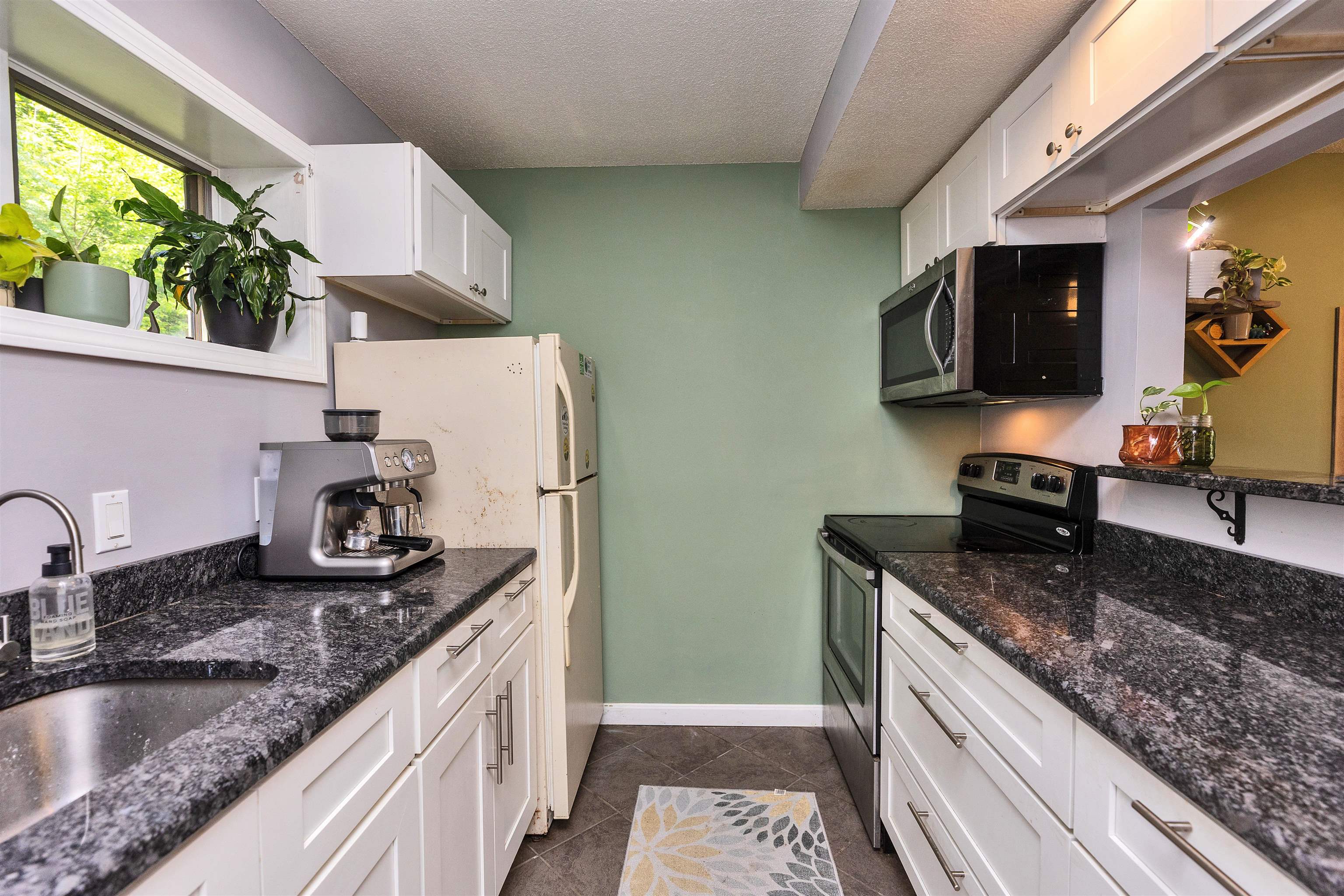 10 Onset Road, Unit 9B Bennington, NH 03442 - Photo 9 of 55