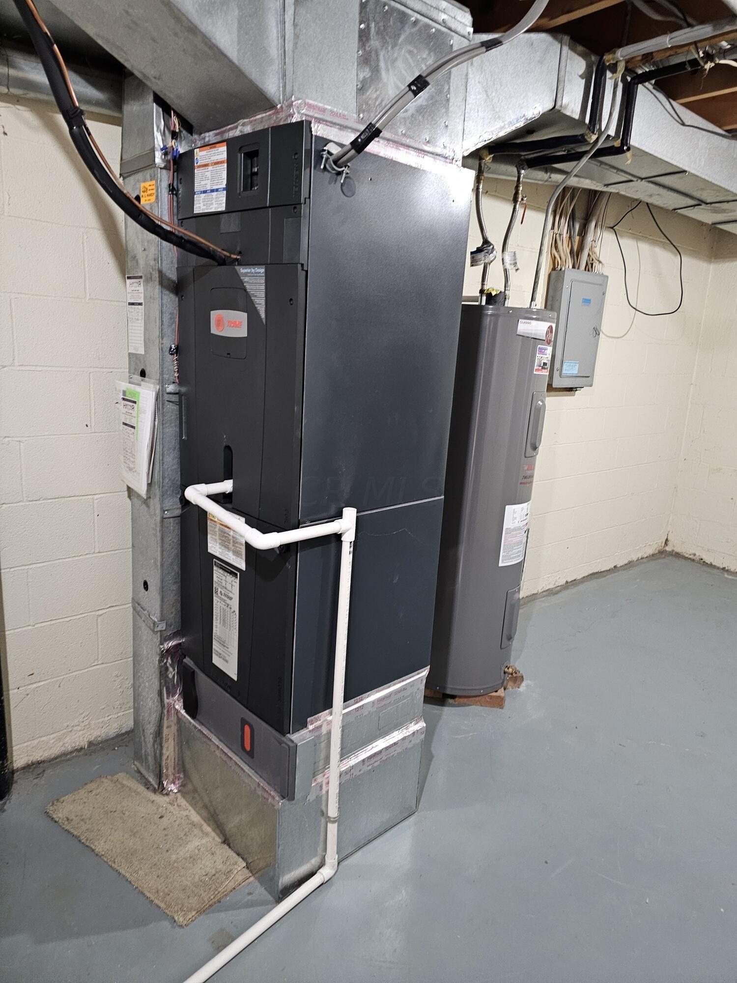 4725 Dierker Road Columbus, OH 43220 - Photo 19 of 23 4725Furnace