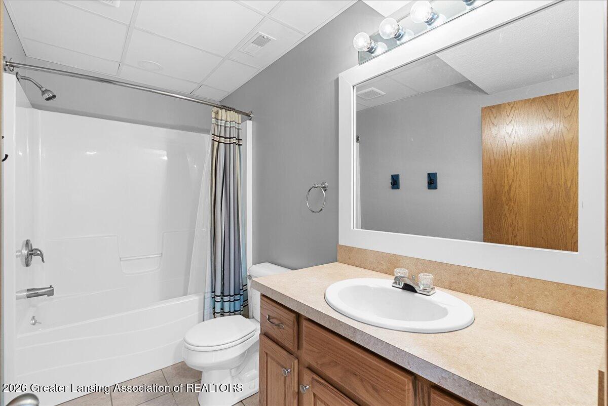 3397 Hidden Ridge Drive Dewitt, MI 48820 - Photo 38 of 49 25-Media Jett - 25