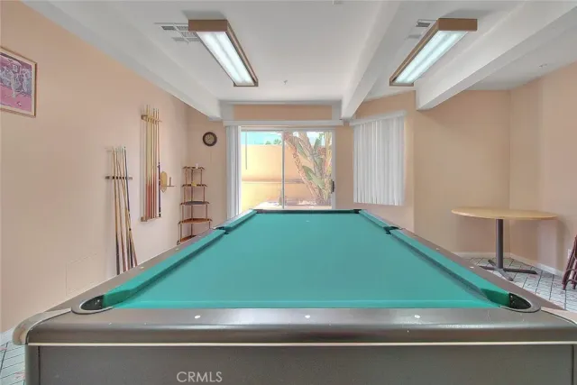 $2,400 | 11410 Brookshire Avenue, Unit 113, Downey, CA 90241