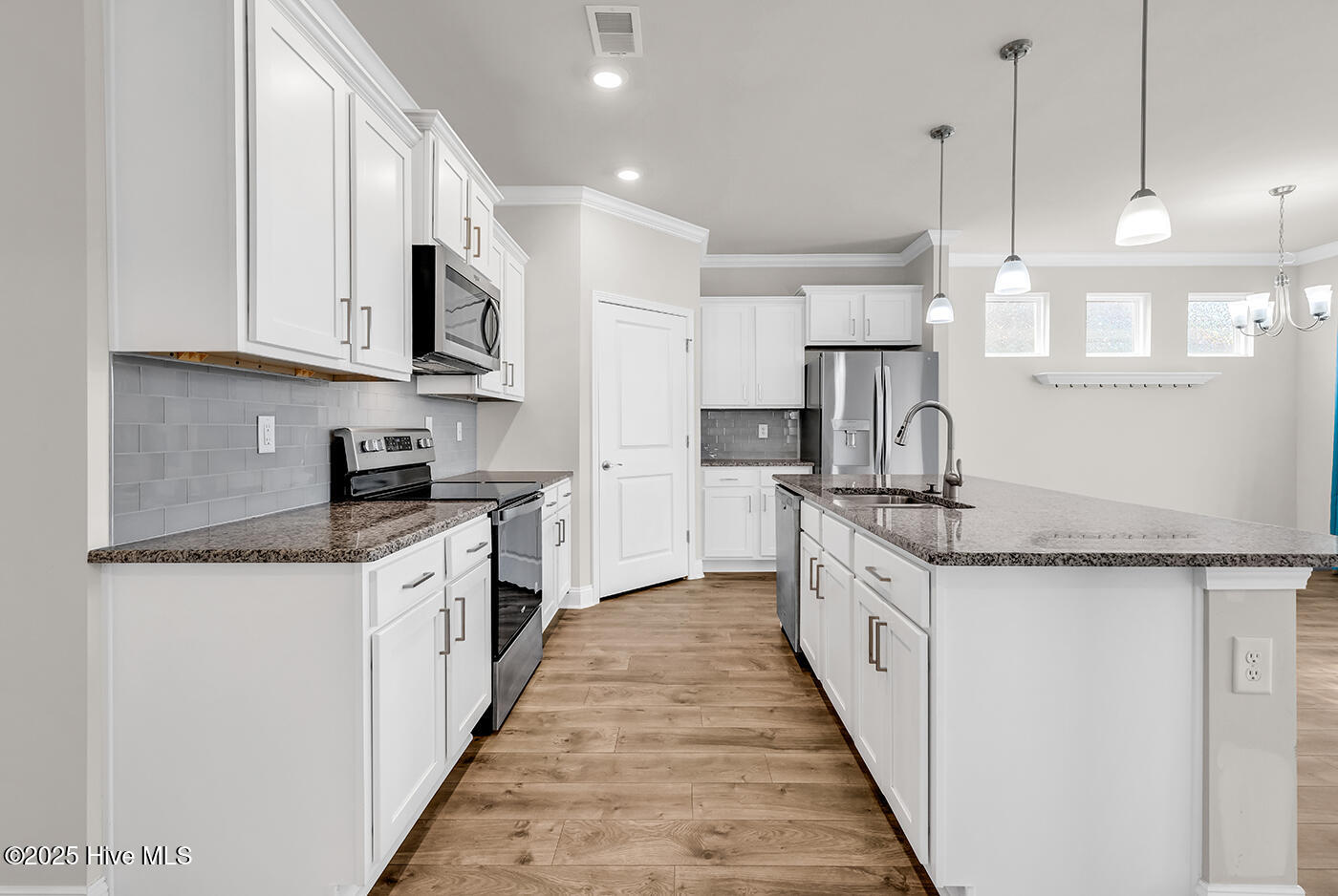 1504 Creek Ridge Lane Calabash, NC 28467 - Photo 12 of 58 9