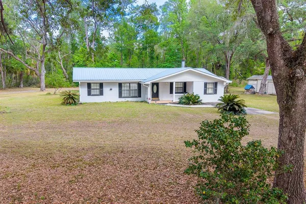 $325,000 | 1753 Southeast Highway 349, Old Town, FL 32680