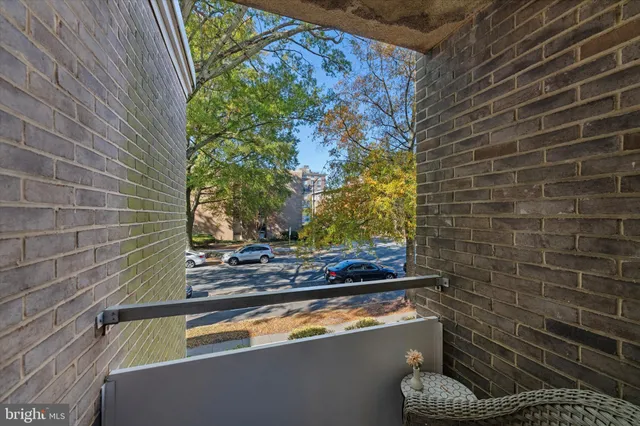 $4,100 | 1378 4th Street Southwest, Washington, DC 20024