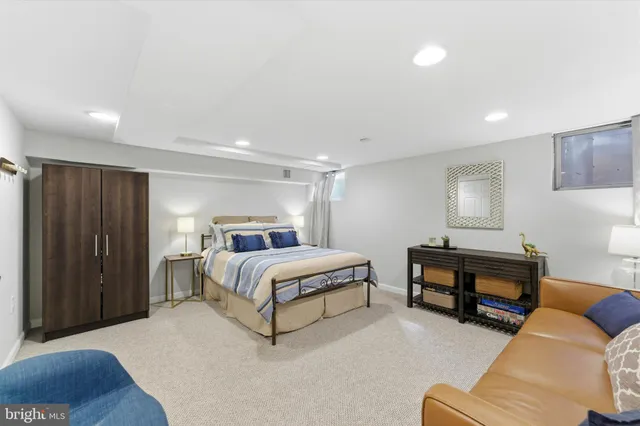 $4,100 | 1378 4th Street Southwest, Washington, DC 20024