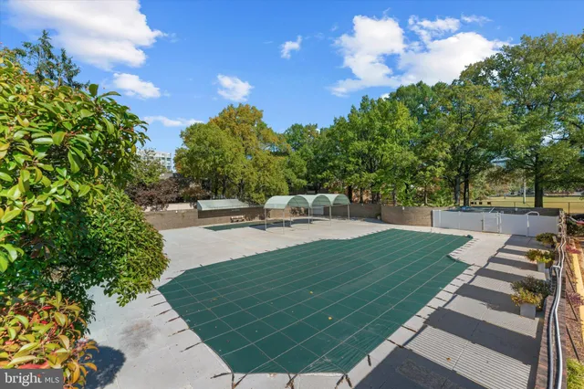 $4,100 | 1378 4th Street Southwest, Washington, DC 20024