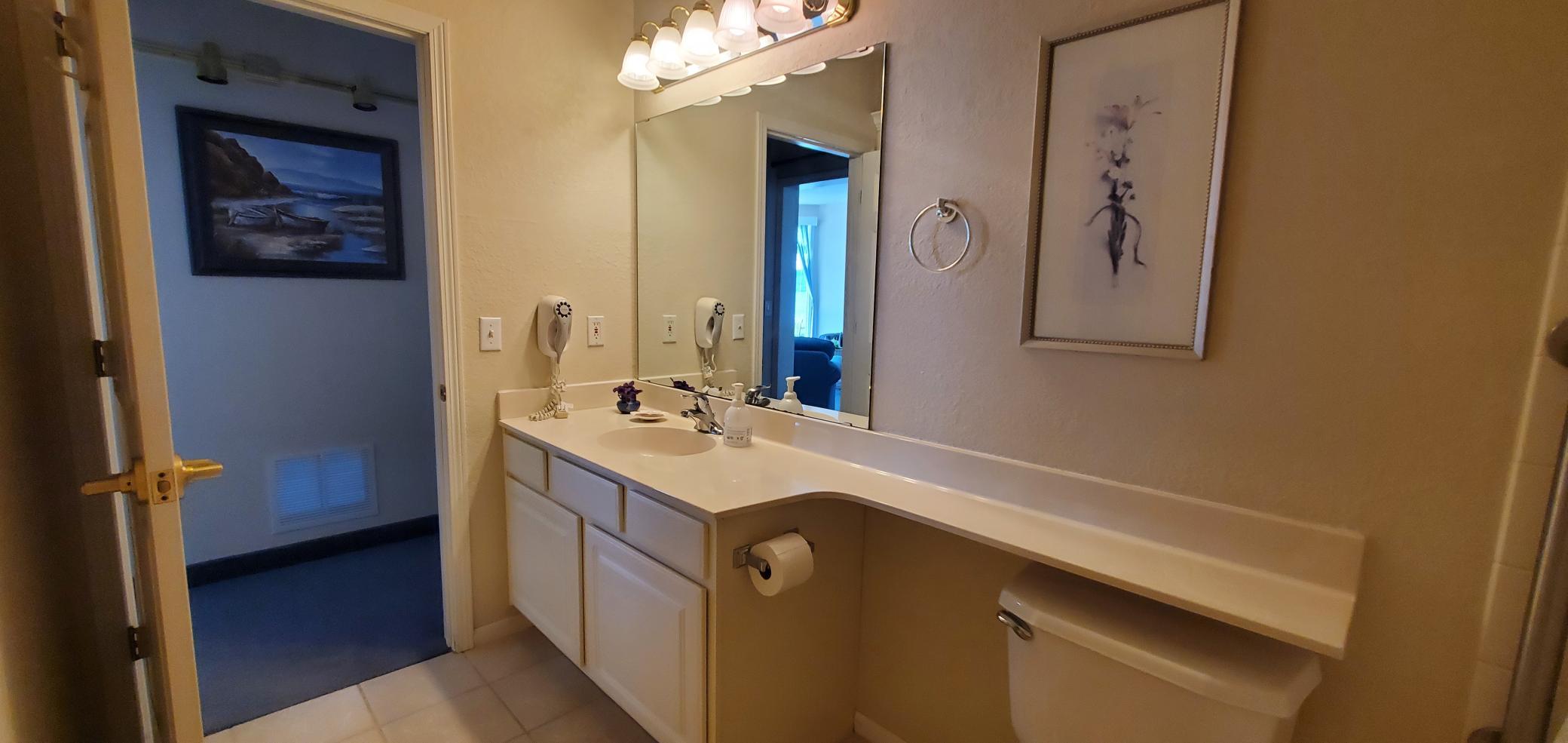 100 Central Point Road, Unit 106 Lake City, MN 55041 - Photo 10 of 32