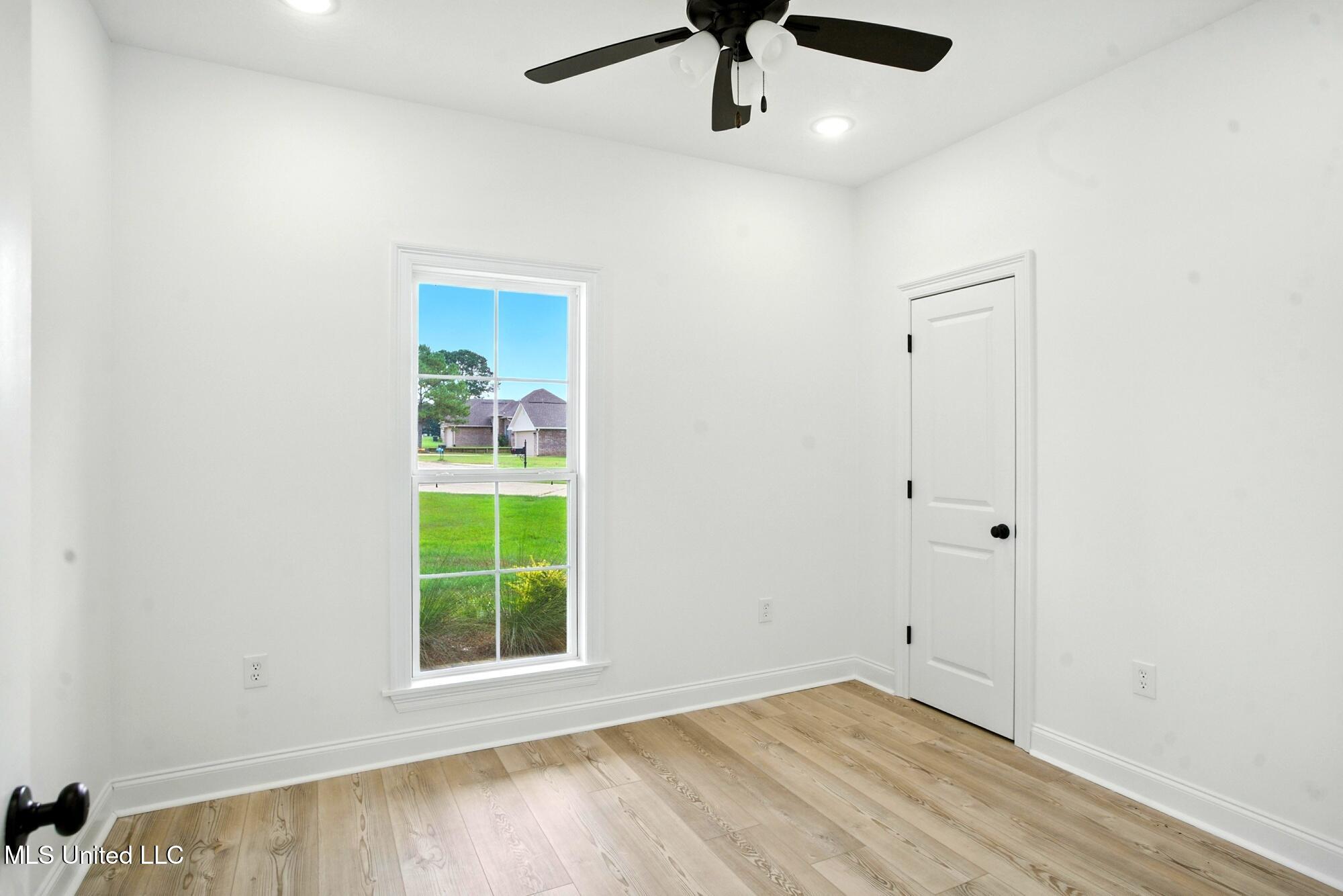 21 Charbonneau Sumrall, MS 39482 - Photo 24 of 38 dsc07934