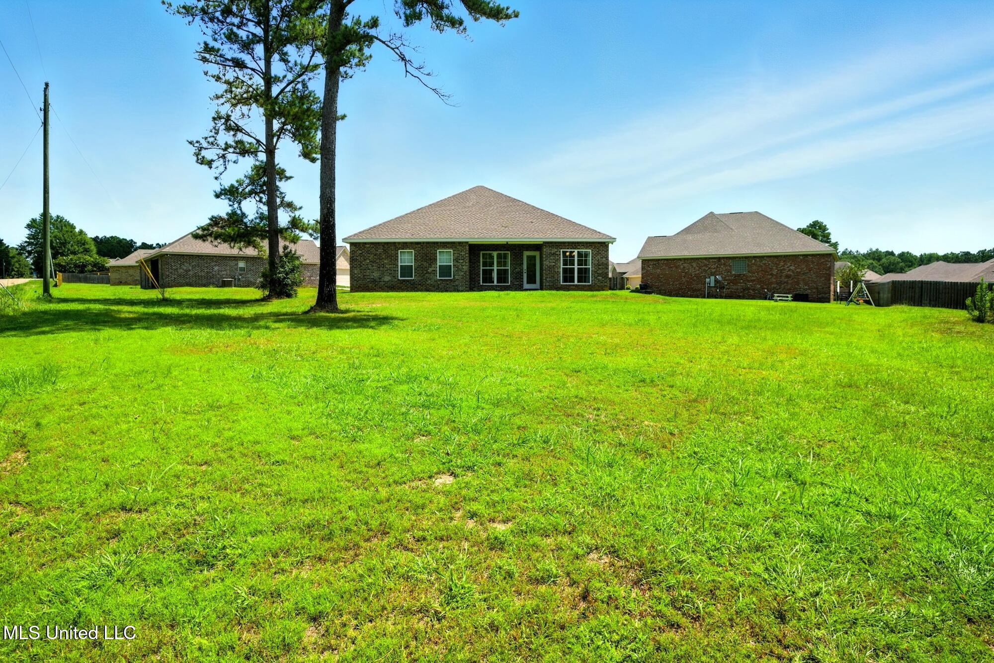 21 Charbonneau Sumrall, MS 39482 - Photo 30 of 38 dsc07949