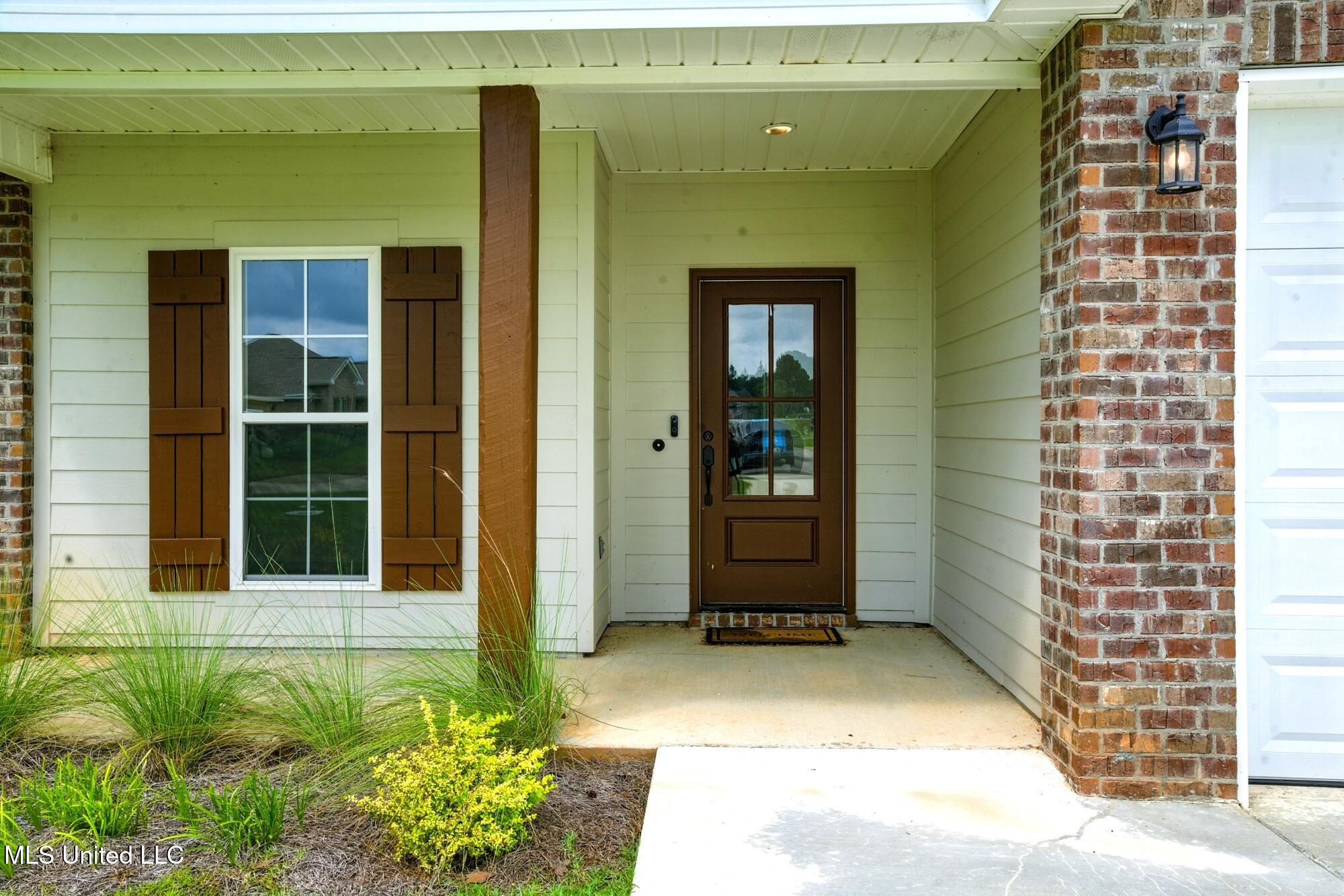 21 Charbonneau Sumrall, MS 39482 - Photo 4 of 38 dsc07757