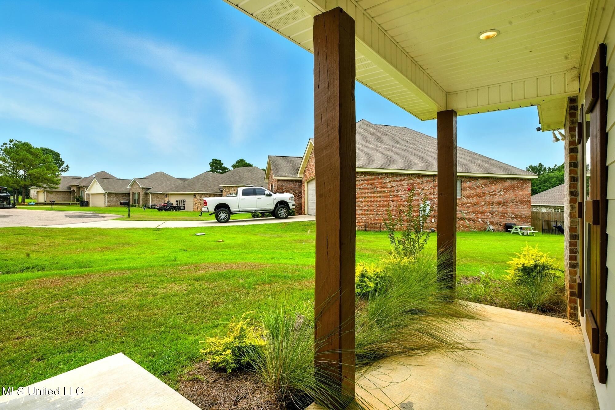 21 Charbonneau Sumrall, MS 39482 - Photo 5 of 38 dsc07751