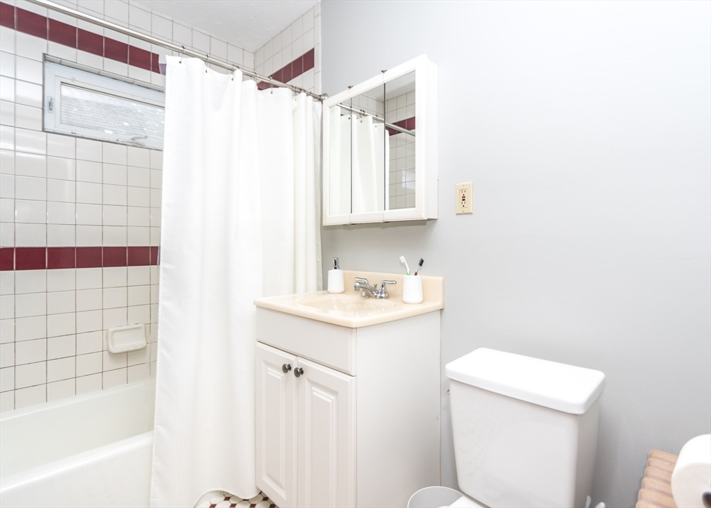 231 Lowell Street, Unit 2 Waltham, MA 02453 - Photo 19 of 25