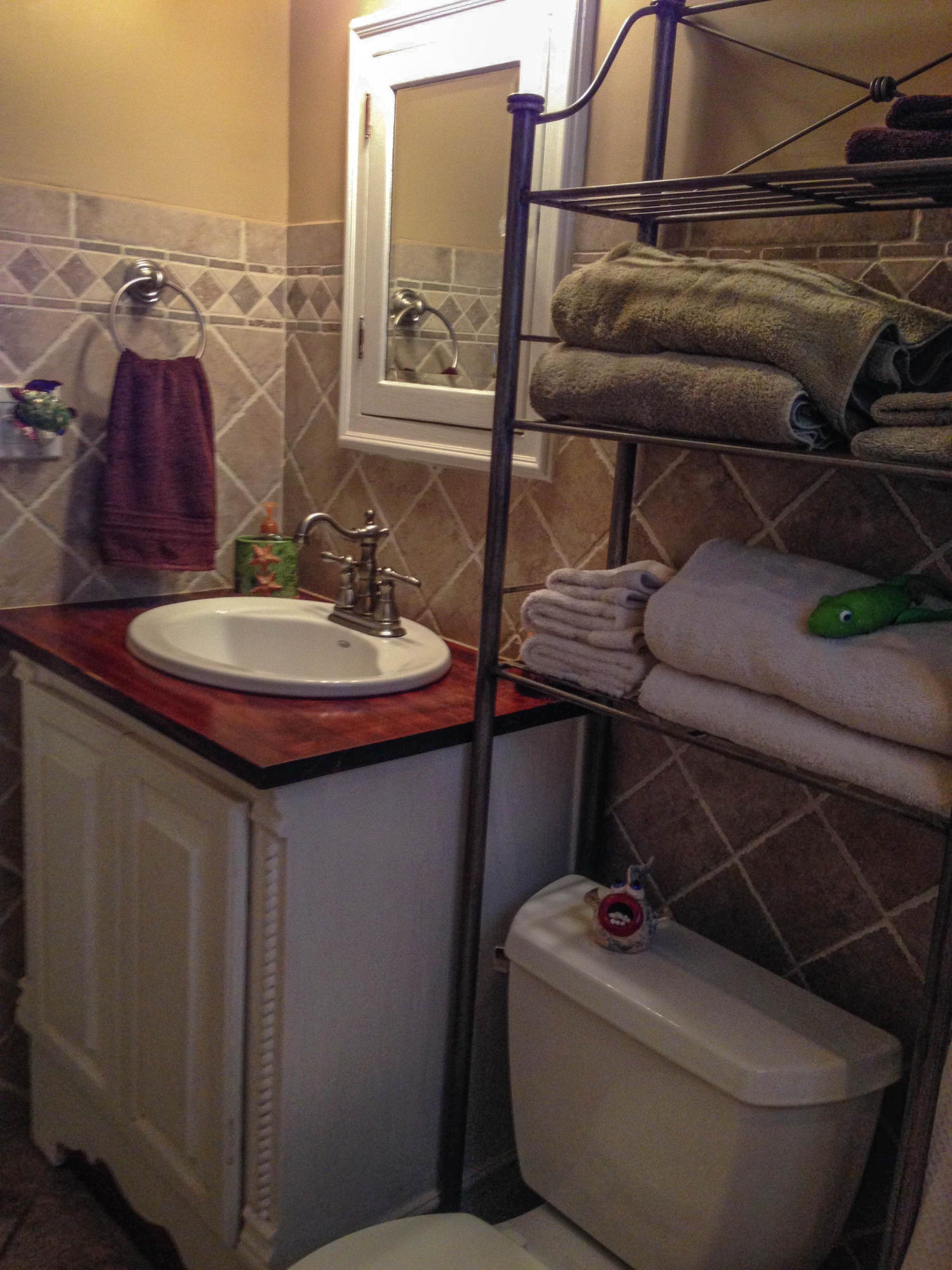 415 Plymouth Road West Palm Beach, FL 33405 - Photo 13 of 47 Renovated Bathroom