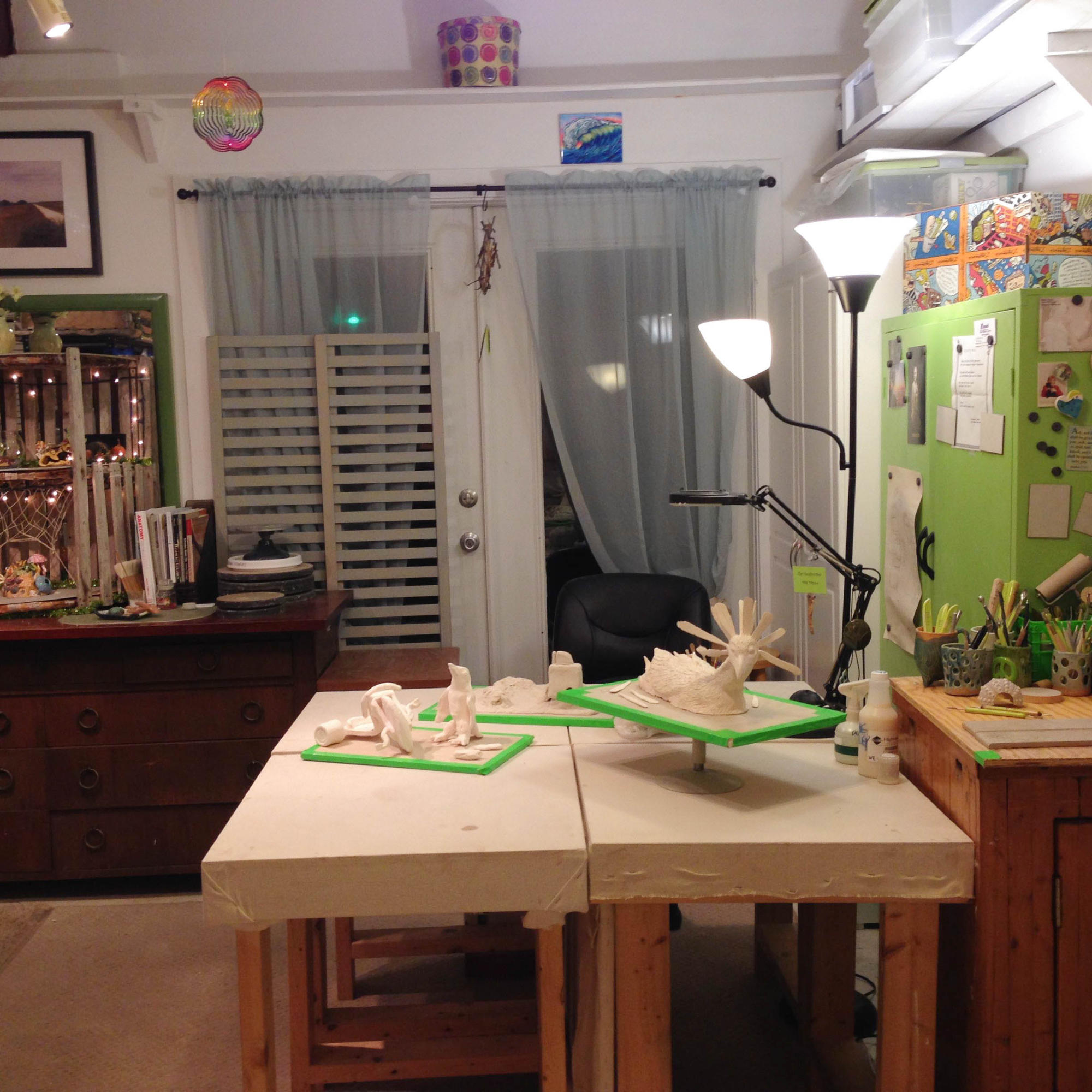 415 Plymouth Road West Palm Beach, FL 33405 - Photo 42 of 47 Studio work tables