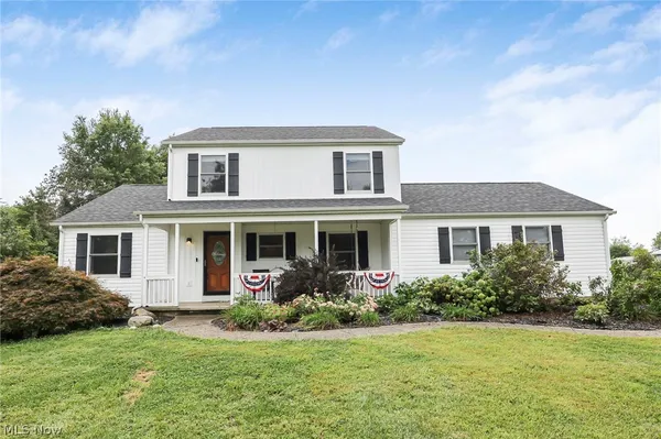 $559,900 | 505 Carroll Eastern Road Northwest, Baltimore, OH 43105