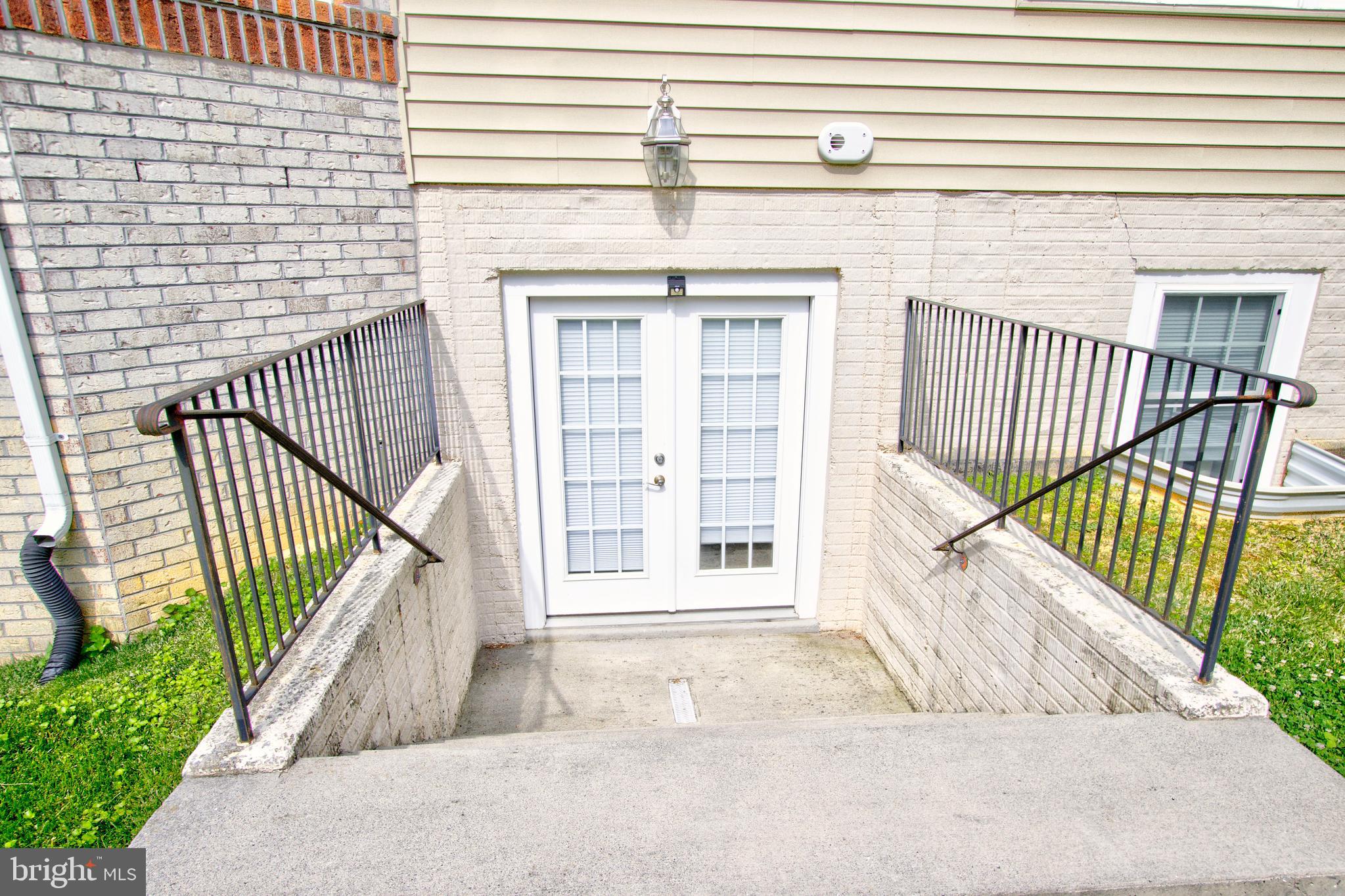 9813 Sunrise Road Vienna, VA 22181 - Photo 101 of 118 Gallery Image 101