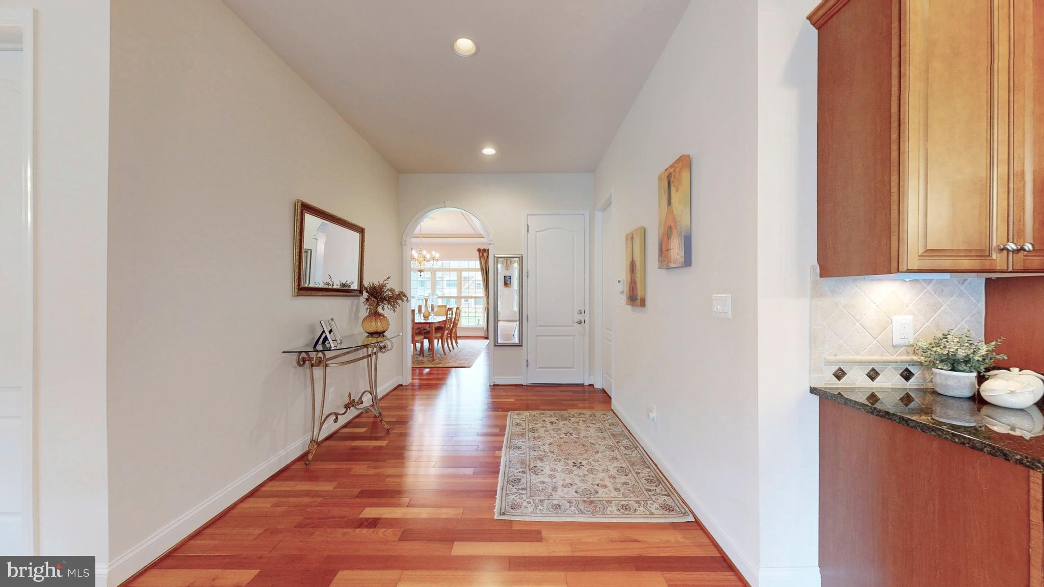 9813 Sunrise Road Vienna, VA 22181 - Photo 22 of 118 Vestibule Between Kitchen and Dining Room