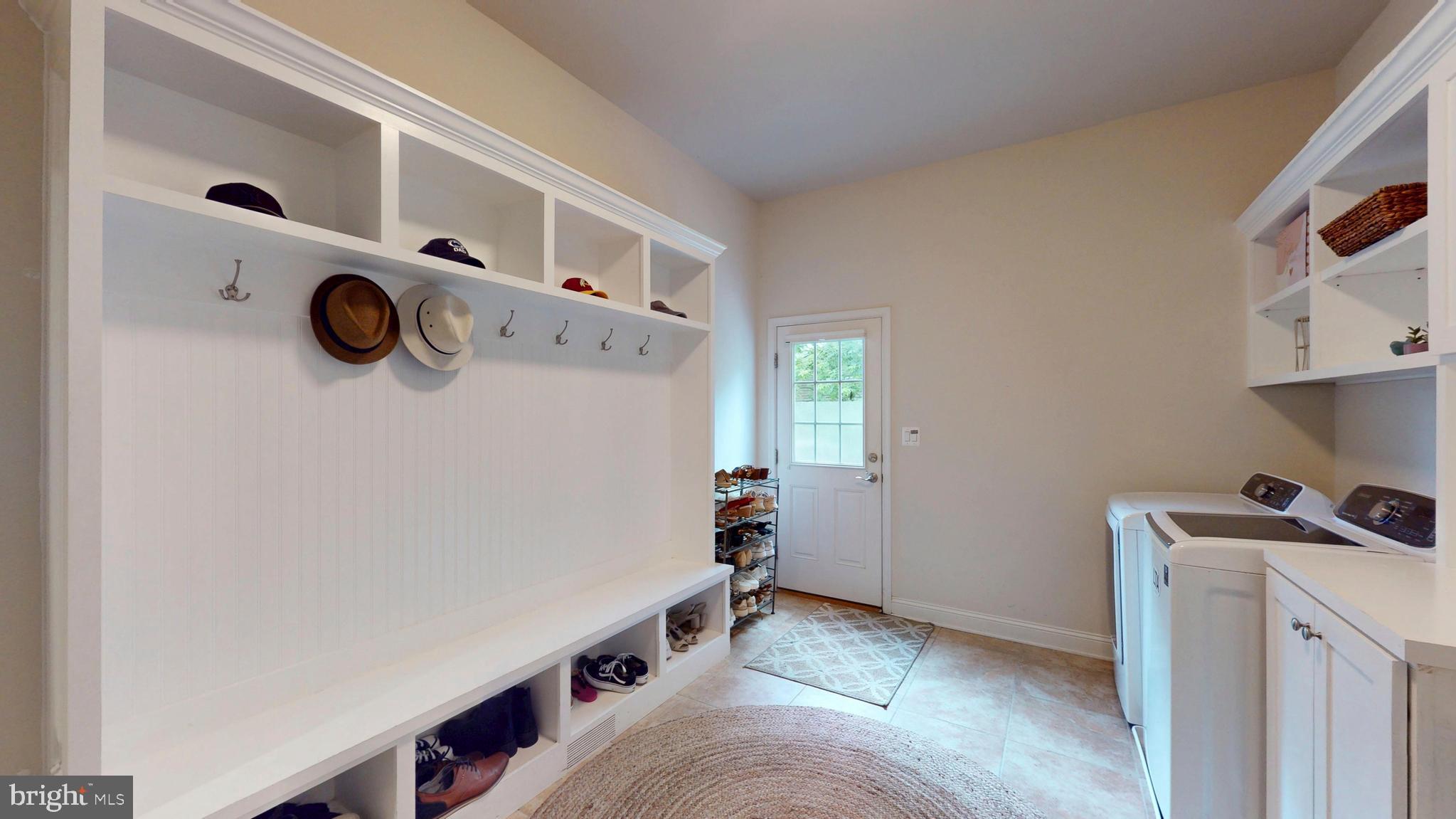 9813 Sunrise Road Vienna, VA 22181 - Photo 41 of 118 Built-ins in Laundry Room
