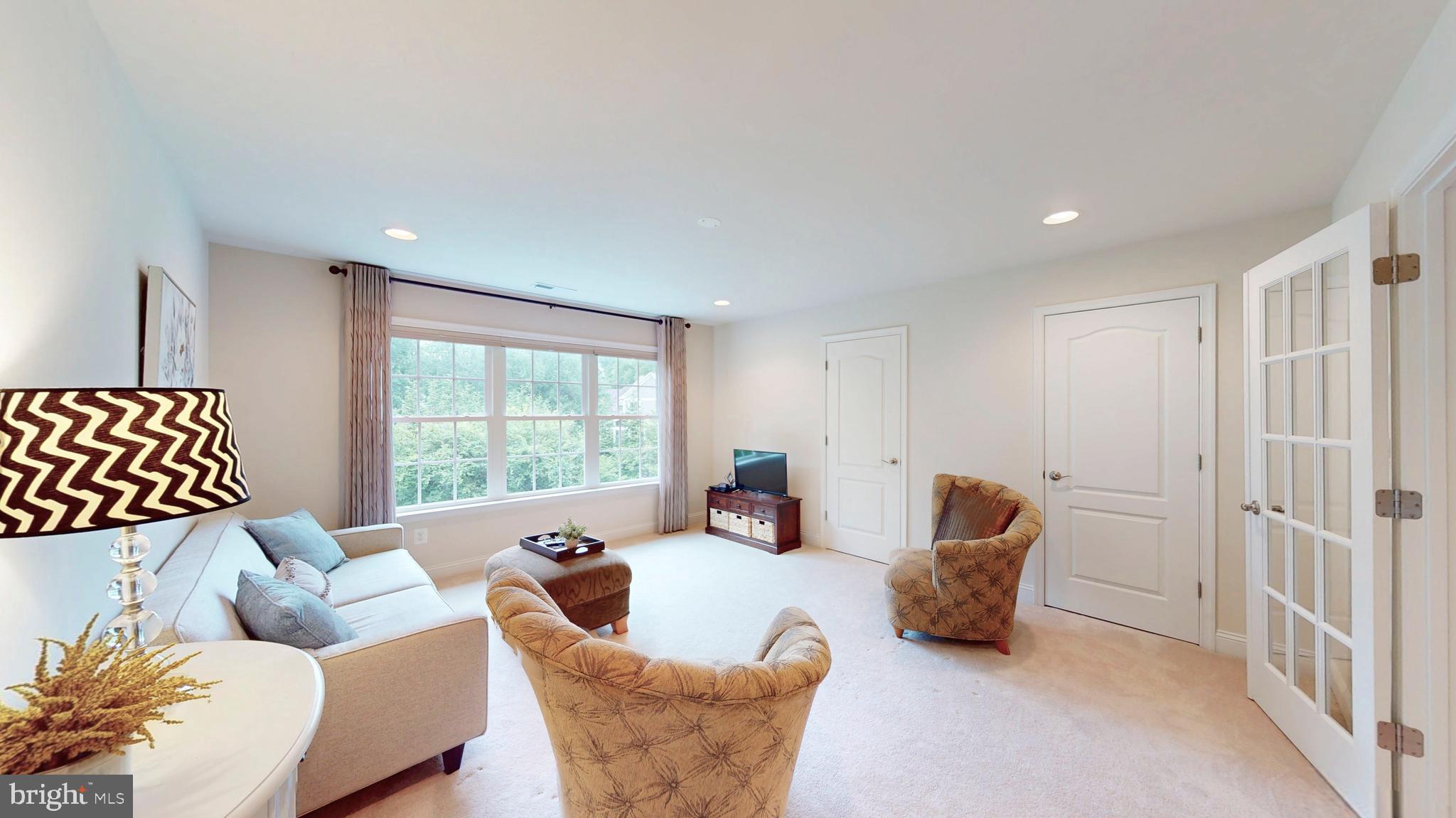 9813 Sunrise Road Vienna, VA 22181 - Photo 55 of 118 Bedroom 2 / Retreat
