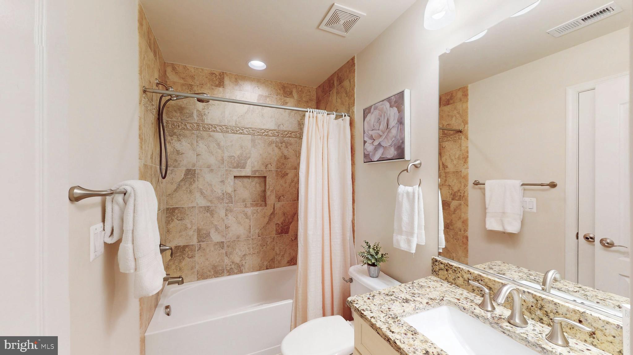 9813 Sunrise Road Vienna, VA 22181 - Photo 61 of 118 Ensuite Bath for Bedroom 3