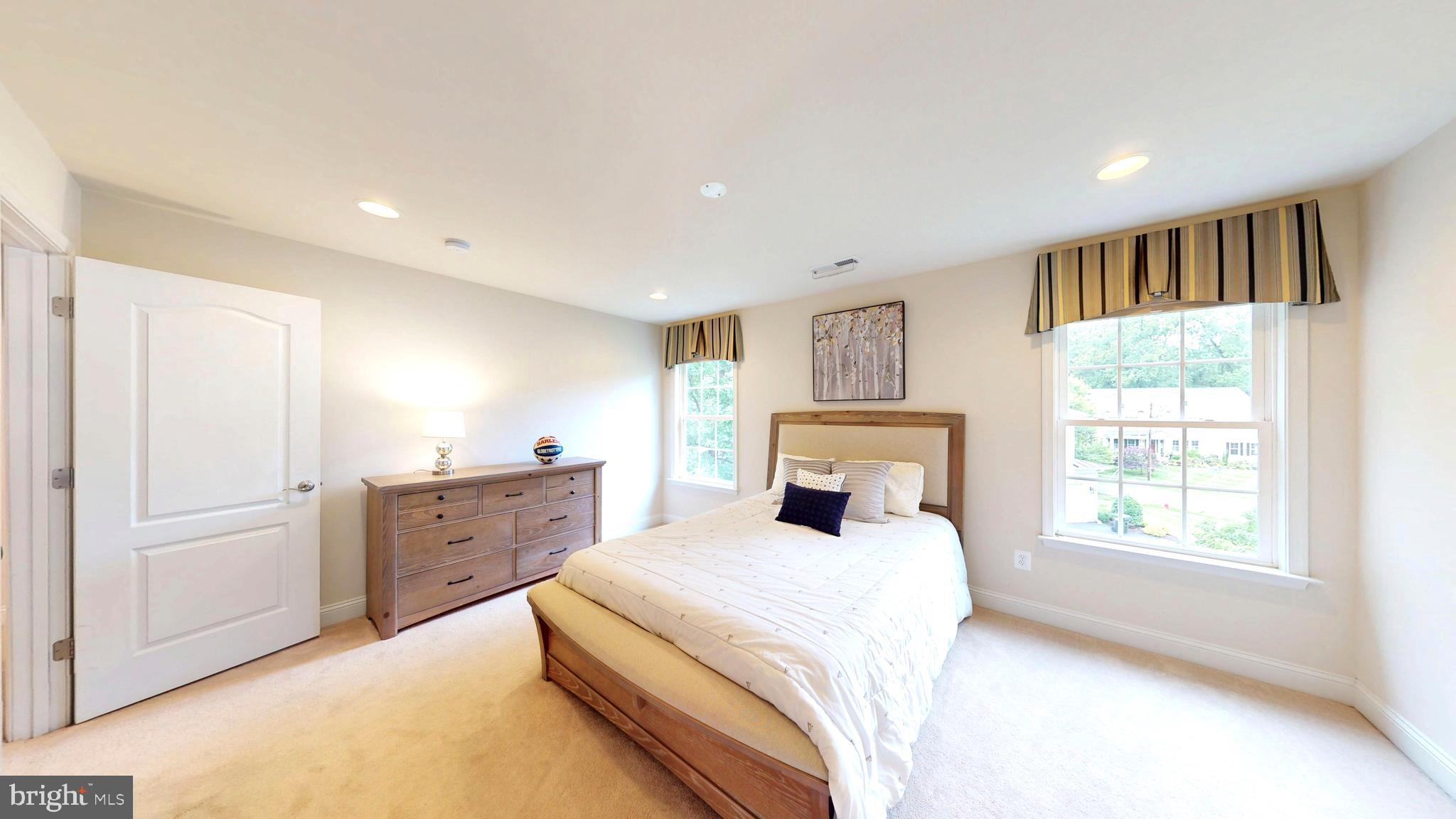 9813 Sunrise Road Vienna, VA 22181 - Photo 63 of 118 Gallery Image 63