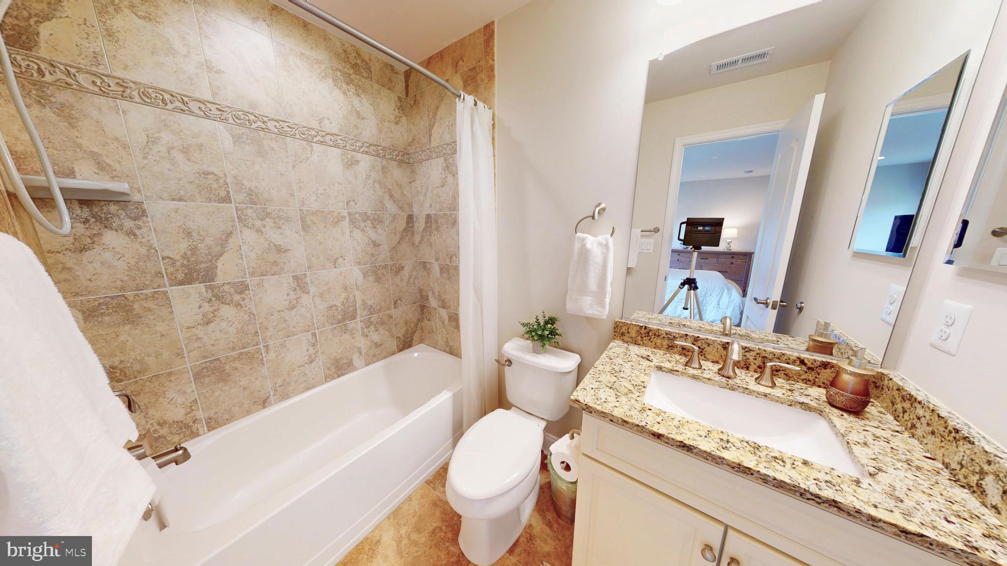 9813 Sunrise Road Vienna, VA 22181 - Photo 64 of 118 Ensuite Bath for Bedroom 4