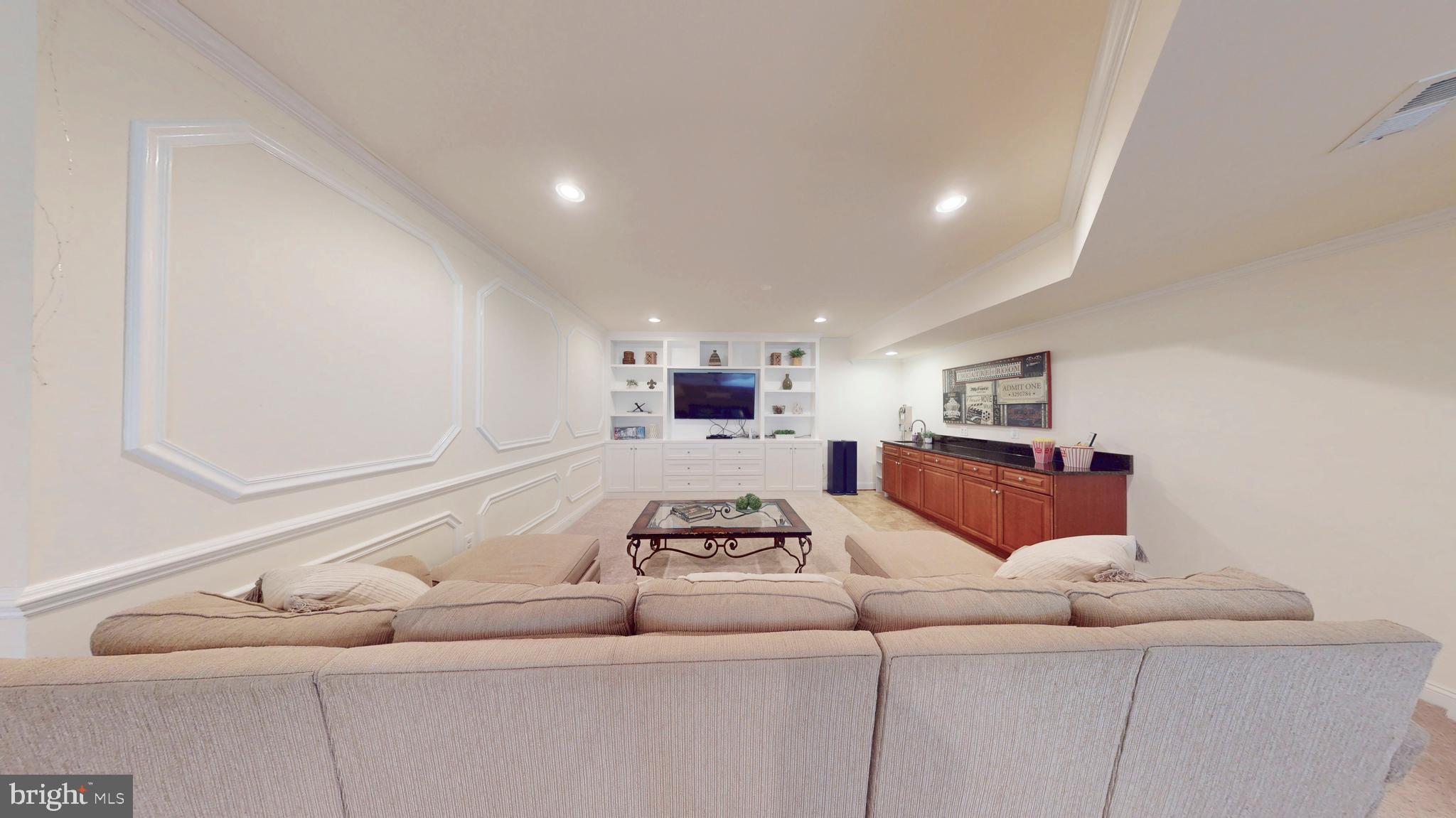 9813 Sunrise Road Vienna, VA 22181 - Photo 71 of 118 Gallery Image 71