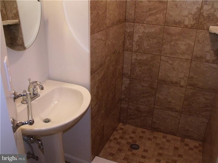 42 Evans Avenue Sinking Spring, PA 19608 - Photo 22 of 25 Bathroom