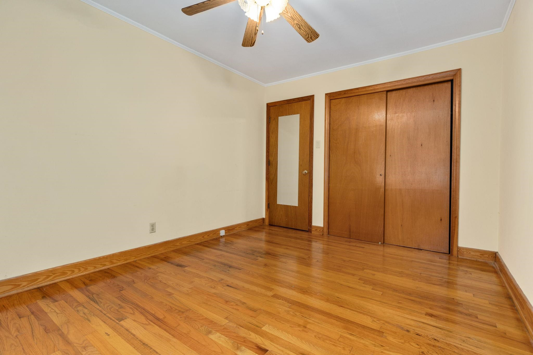 1309 Alpha Road Henderson, NC 27536 - Photo 25 of 26 wooden floor in an empty room