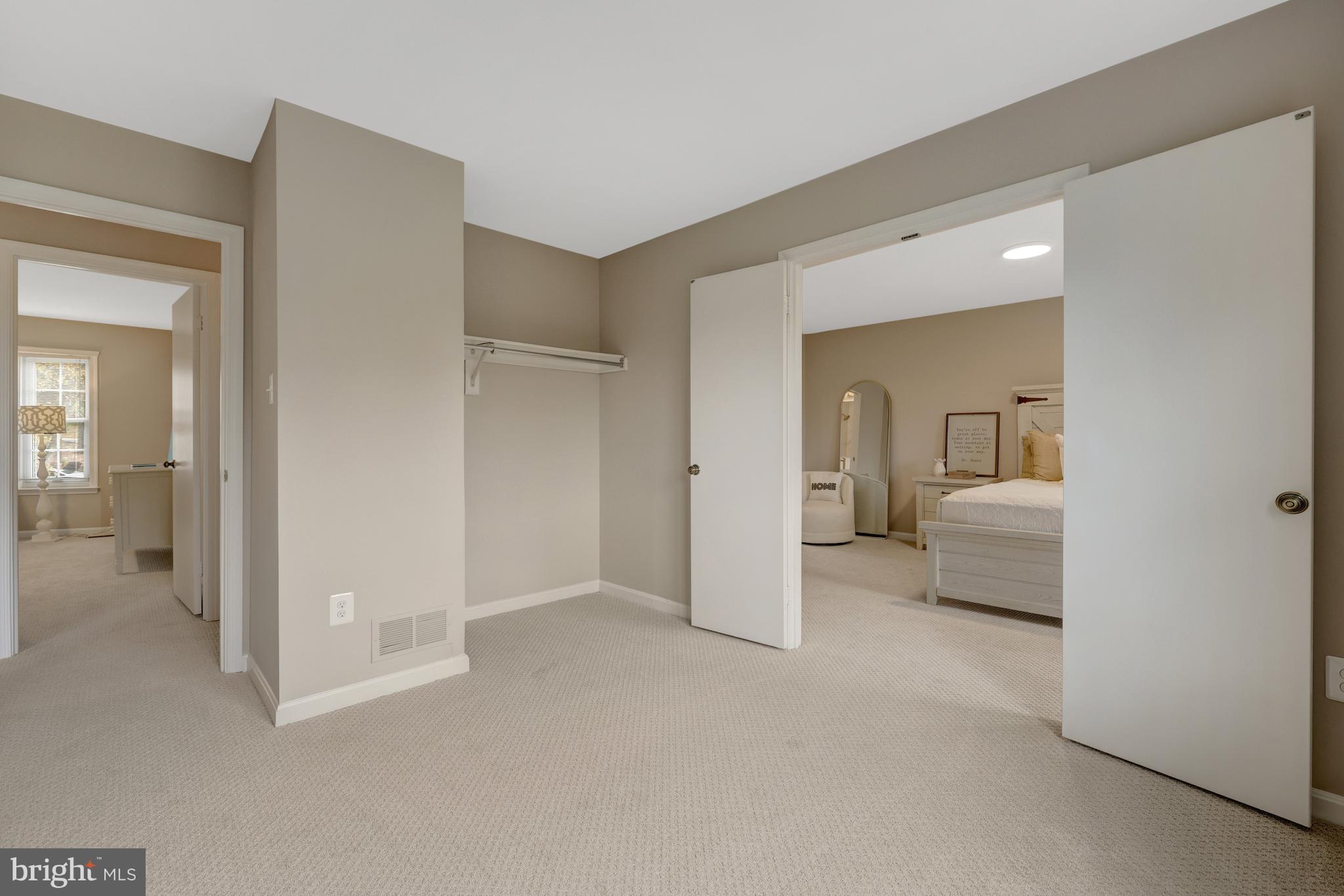 1215 Bishopsgate Way Reston, VA 20194 - Photo 21 of 41 a view of livingroom with a couch