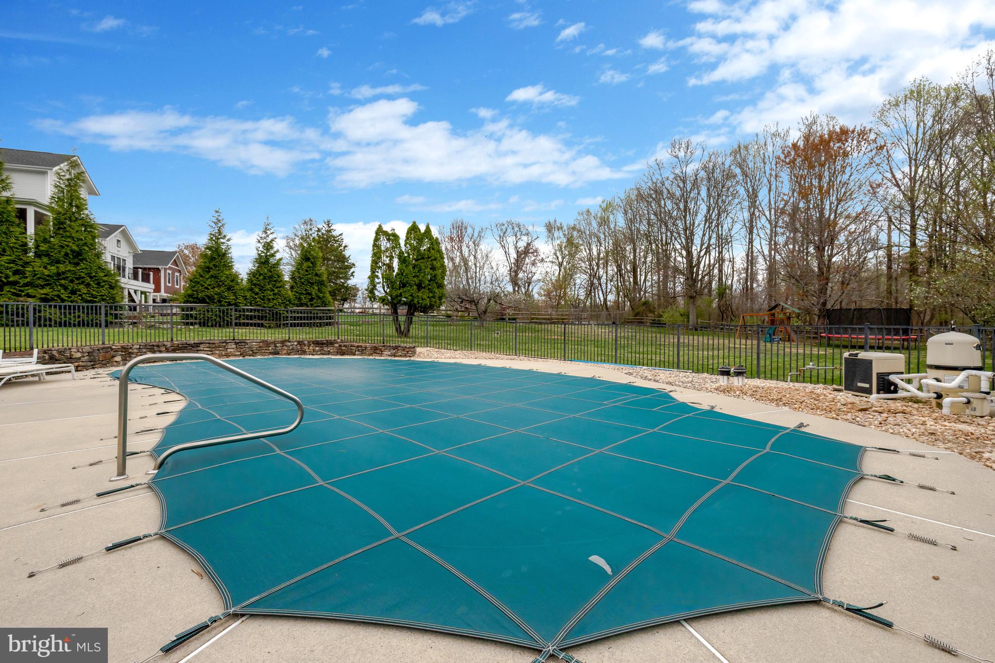 1215 Bishopsgate Way Reston, VA 20194 - Photo 37 of 41 a view of a tennis court