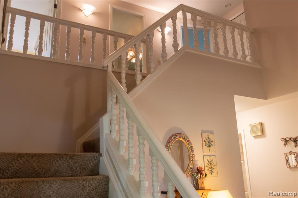 2275 Chalet Drive Rochester Hills, MI 48309 - Photo 27 of 62