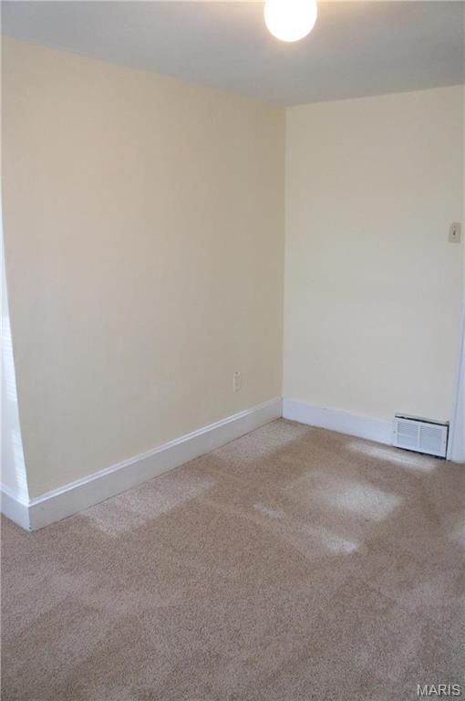 117 South 11th Street, Unit B Belleville, IL 62220 - Photo 6 of 10