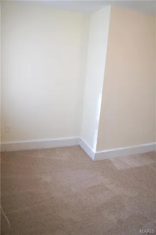 $575 | 117 South 11th Street, Unit B, Belleville, IL 62220