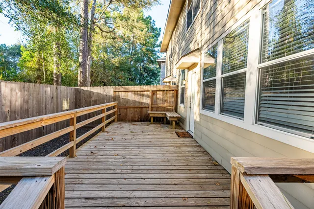 $2,000 | 11 Summer Haze Circle, The Woodlands, TX 77382