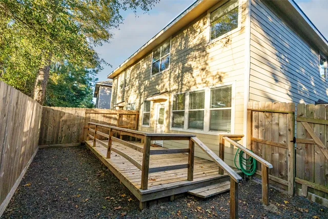 $2,000 | 11 Summer Haze Circle, The Woodlands, TX 77382