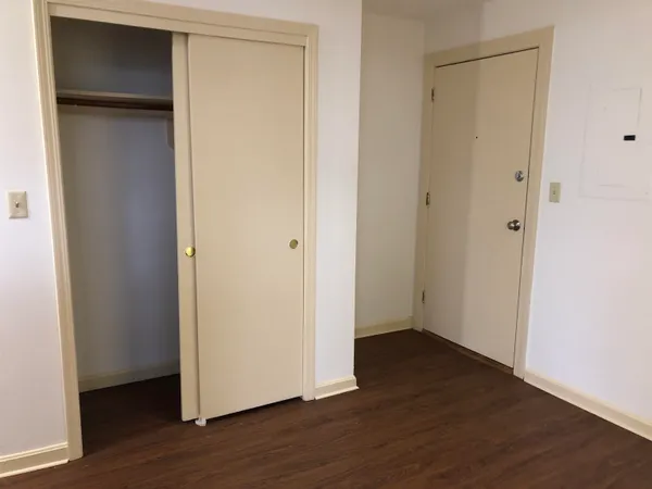 $1,725 | 521 Pine Street, Unit 205, Manchester, NH 03104