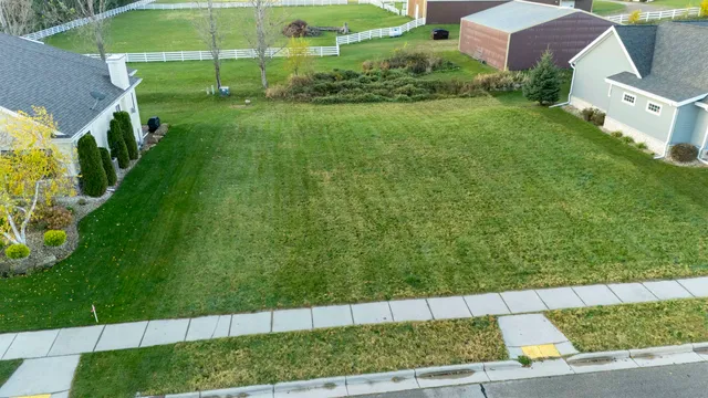 $369,000 | 10013 Shadow Ridge Trail, Middleton, WI 53562